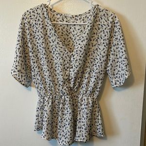 Small silky feel top